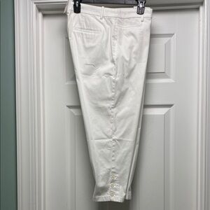 Talbots White Capris